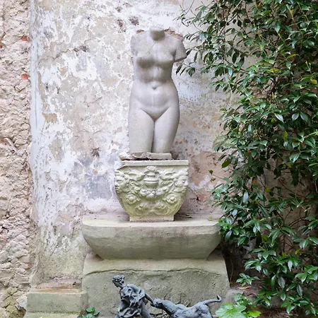 L'orto Del Perseo Residenza Artistica アパート *